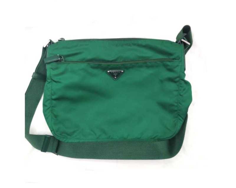 プラダ買取 ナイロン ショルダーバッグ